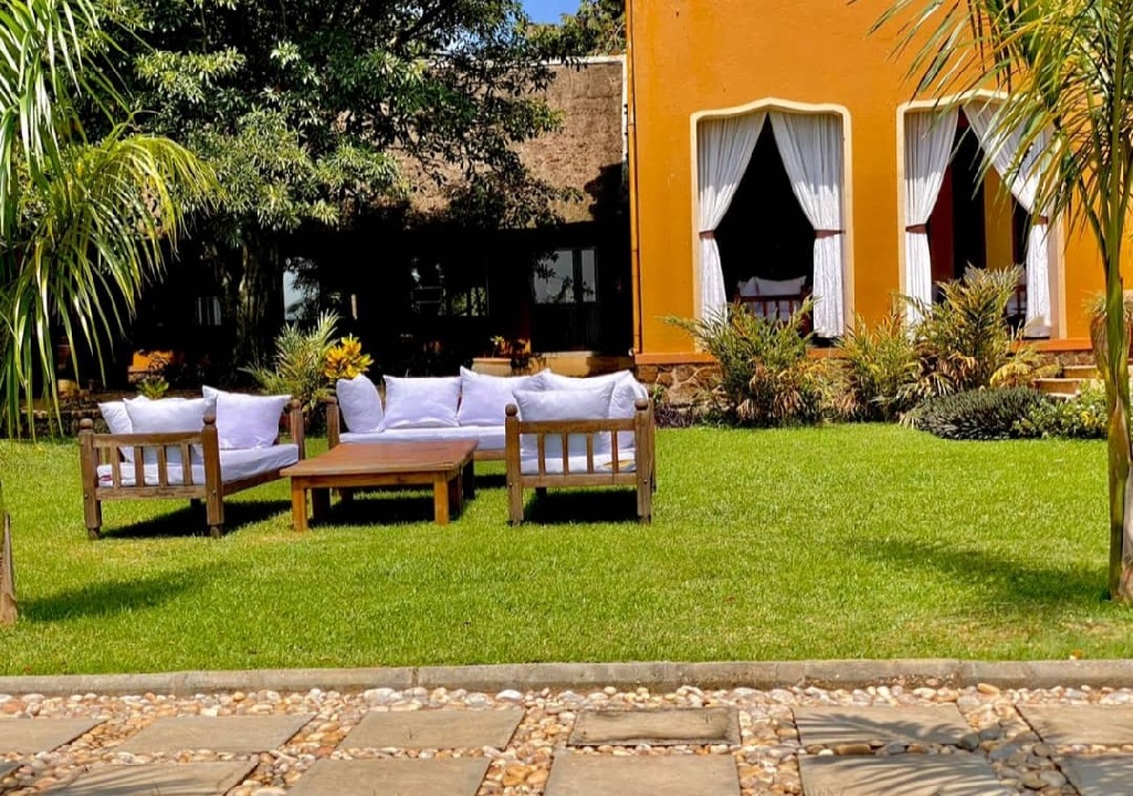 WhatsApp Image 2023-10-20 at 09.33.50 (1)